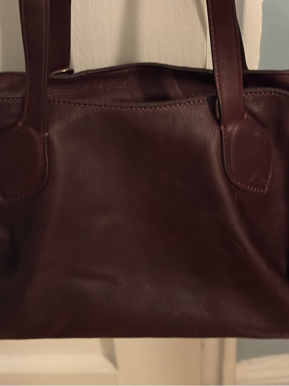 Parker Thatch Jack Medium Shoulder Bag in Burgundy Leather